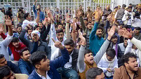 UGC के नए नियमों के खिलाफ प्रदर्शन