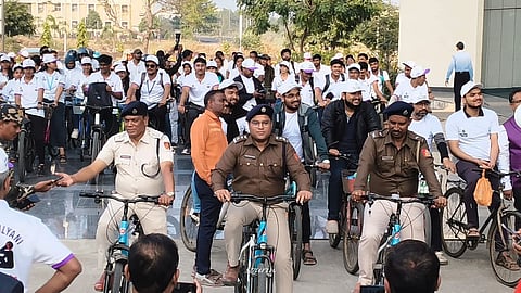 “Road safety, save lives”: The message of awareness resonated in Kalyani.