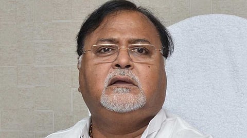 पूर्व शिक्षा मंत्री पार्थ चटर्जी 