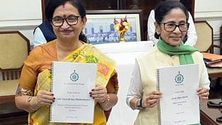 बंगाल बजटः चुनाव से पहले महिलाओं-युवाओं को साधने का प्रयास