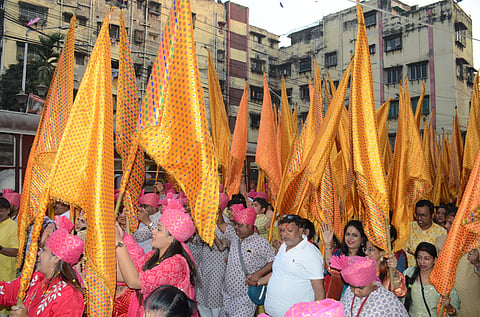 श्री श्याम मंदिर घुसुड़ीधाम में दिखने लगा फागण का रंग