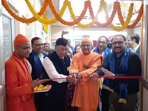 आरके मिशन डिस्पेंसरी में अब अत्याधुनिक मशीनों से होगा इलाज 