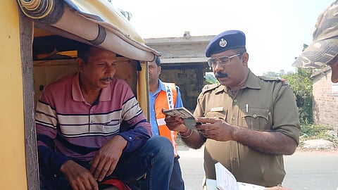 Bangladesh election campaign intensifies: Basirhat police maintain tight vigil in border areas