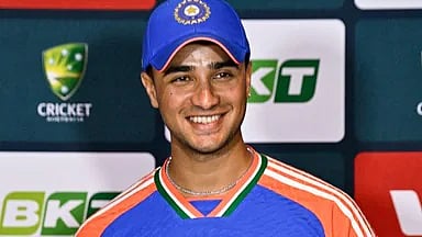 अभिषेक शर्मा ( फाइल फोटो)