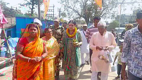 जनता की खुशहाली के लिए विधायक ने की पूजा-अर्चना