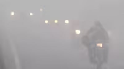 तापमान में मामूली उतार-चढ़ाव, कई जिलों में कोहरे का असर

