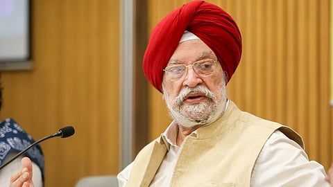 केंद्रीय मंत्री हरदीप सिंह पुरी को कांग्रेस ने कठघरे में किया खड़ा।