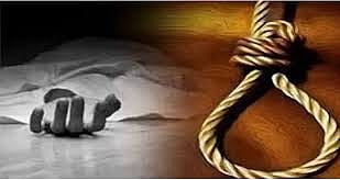 11 चर्मा चौक पर युवक का शव फंदे से लटका मिला