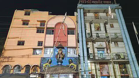 महावीर स्थान मंदिर संचालन का मुद्दा गरमाया