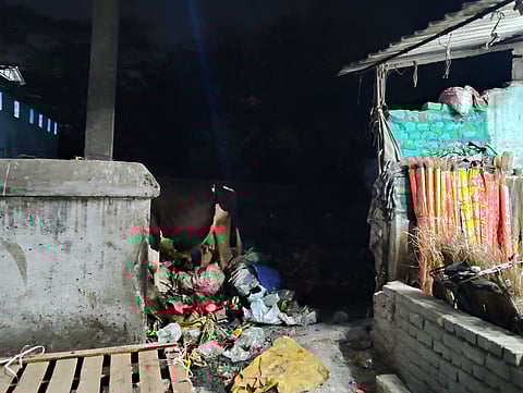 दुकानदारों ने की बर्नपुर बाजार से डस्टबिन हटाने की मांग