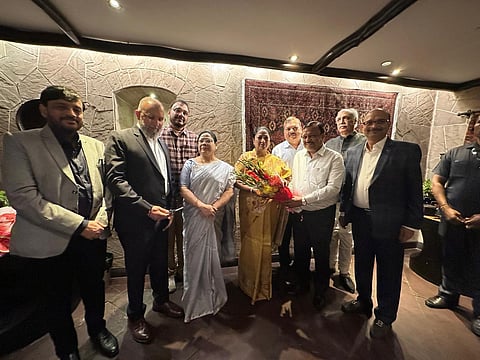 दिल्ली की मुख्यमंत्री रेखा गुप्ता से समाज के विशिष्ट लोगों की मुलाकात