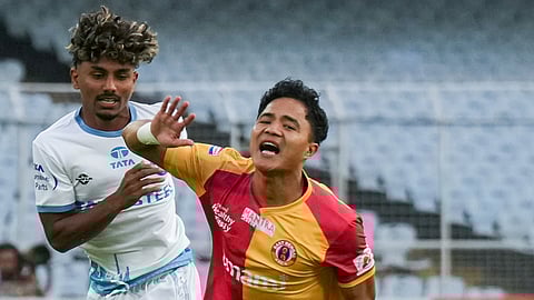 जमशेदपुर FC ने ईस्ट बंगाल को 2-1 से हराया 