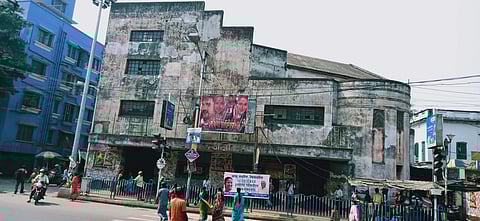 चुनावी दौर में ठप पड़े महानगर के सिनेमा हॉल