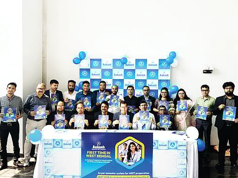 Aakash Institute ने WBCHSE छात्रों के लिए विशेष अकादमिक कार्यक्रम शुरू किए