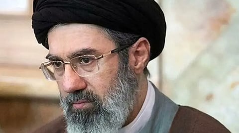 ईरान के नये सुप्रीम लीडर मोजतबा खामनेई ( फाइल फोटो)