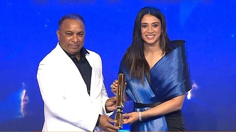 गिल और मंधाना ने BCCI के शीर्ष पुरस्कार जीते 