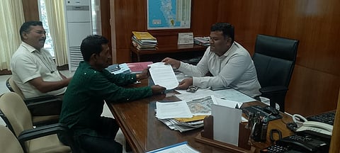 हरिनगर पंचायत विकास कार्यों पर प्रशासन के साथ चर्चा