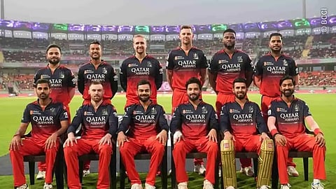 RCB का भावुक फैसला: 11 नंबर जर्सी से देंगे श्रद्धांजलि