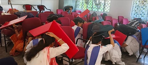 डाइट गराचरमा में भूकंप तैयारी हेतु मॉक ड्रिल का आयोजन