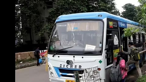 शटल बसें ऑटो रूट्स पर उतरीं, यात्रियों को मिली भरोसेमंद सवारी