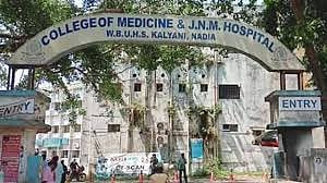Kalyani JNM Hospital successfully performs complex surgery