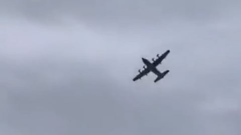 सोशल मीडिया में अमेरिकी विमान का ईरानी क्षेत्र में उड़ने का वीडियो वायरल।