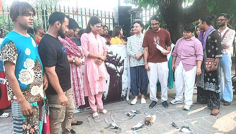 ट्रांसजेंडर विधेयक रद करने की मांग