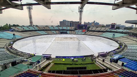 पंजाब और KKR के मैच पर बारिश का साया