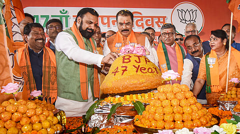 पटना में BJP के 47वें स्थापना दिवस के अवसर पर आयोजित कार्यक्रम