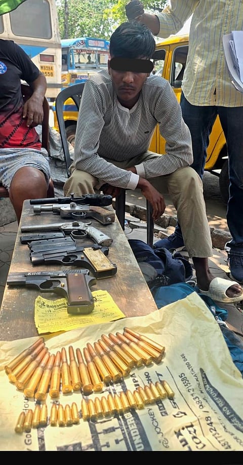  अवैध हथियार के साथ गिरप्तार तस्कर