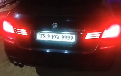 ‘James Bond’ Style कार का खुलासा, डॉक्टर ने रिमोट से बदली नंबर प्लेट