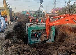 सीमित ऊंचाई वाले सबवे निर्माण के लिए हावड़ा डिवीजन में ट्रेनों का विनियमन