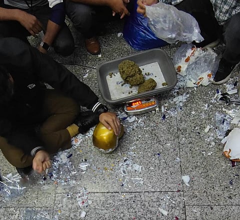 खोपड़ियों में छिपाकर ले आया 3.5 करोड़ का गांजा... एयरपोर्ट पर ऐसे पकड़ा गया