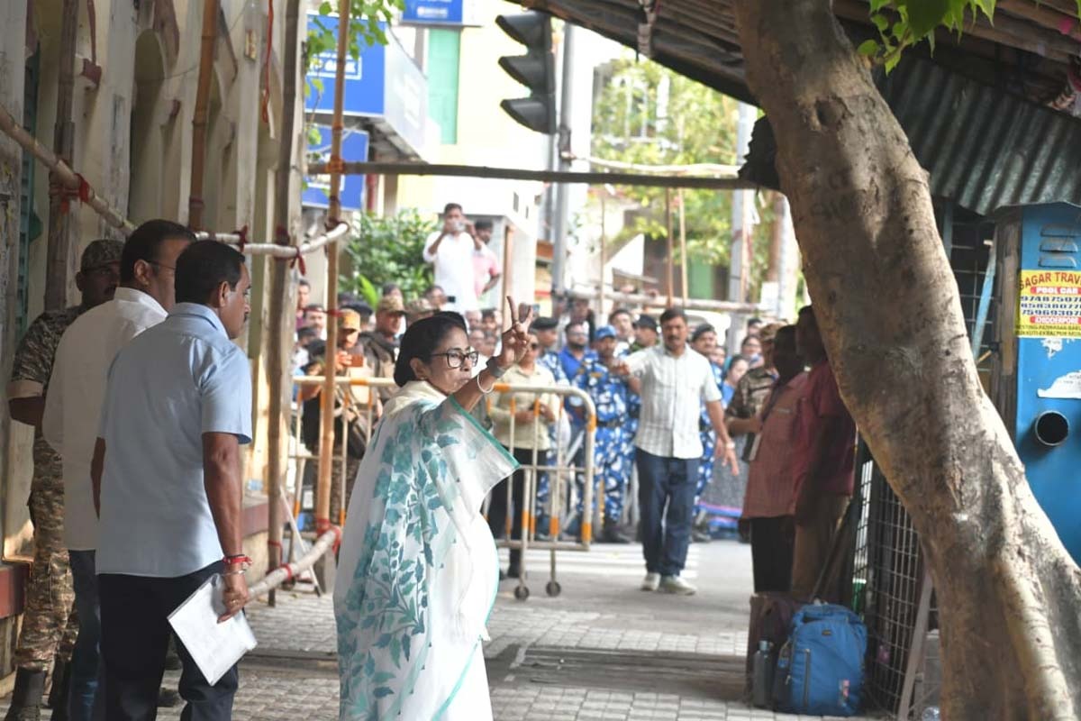 “क्या यह फ्री और फेयर चुनाव है?” ममता बनर्जी का बड़ा हमला