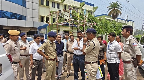 मतगणना केंद्र का जिलाधिकारी व पुलिस आयुक्त ने लिया जायजा