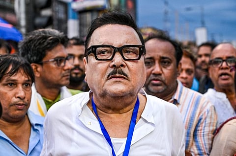 मदन मित्रा 