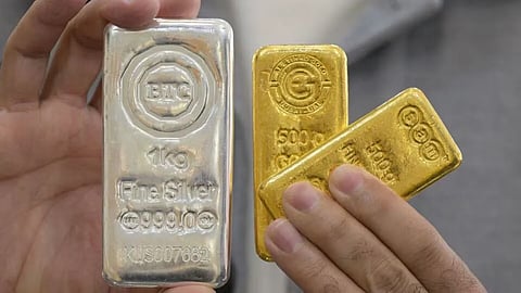सोने और चांदी के आयात पर लगेगी 10% बेसिक कस्टम ड्यूटी