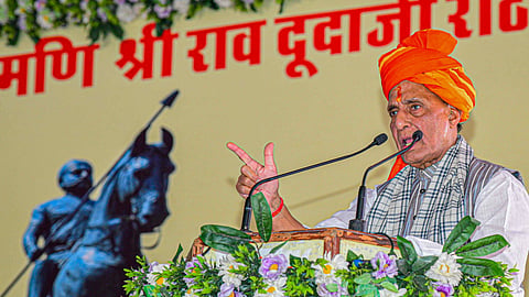 रक्षा मंत्री राजनाथ सिंह 