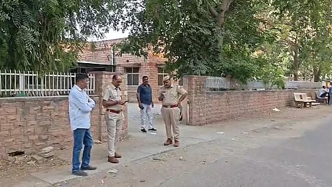 रेप के बाद दो बहनों की मौत से बवाल, इंसाफ न मिलने पर छोटी बहन ने दी जान
