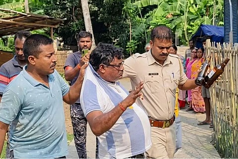 Bongaon: TMC Councillor Sukumar Roy Beaten and Detained Over Alleged Sex Racket
