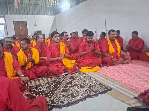 अखंड हनुमान चालीसा पाठ का हुआ शुभारंभ