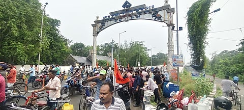 बीएमएस ने आईएसपी के विभिन्न गेटों पर लगाया शिविर
