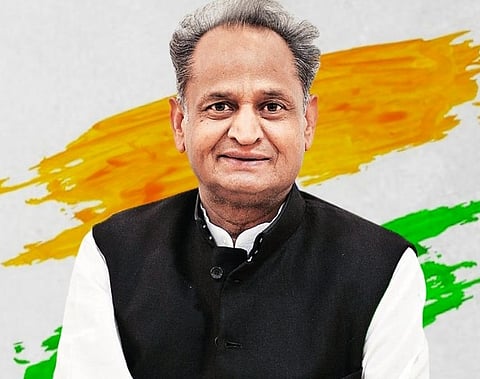 गहलोत ने कहा कि अब समय आ गया है कि विपक्ष जनता के सामने यह स्पष्ट करे कि उसका नेतृत्व कौन कर रहा है।