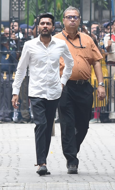 मंगलवार को भवानी  भवन पहुंचे अभिषेक बनर्जी 