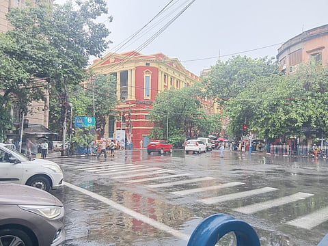 बारिश के दौरान डलहौजी इलाके की तस्वीर