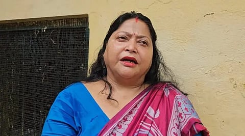 तृणमूल पार्षद रीना मुखर्जी ने पार्षद पद से दिया इस्तीफा