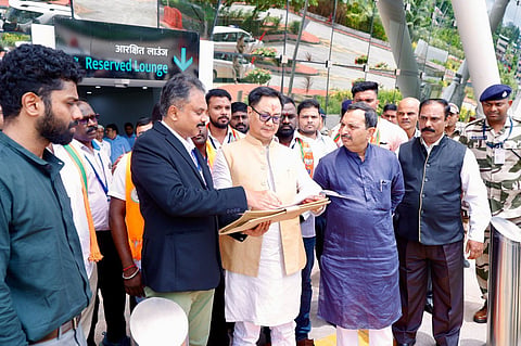 किरेन रिजिजू ने अंडमान में ‘प्रगति पद यात्रा’ के दौरान द्वीपों के विकासात्मक कार्यों की समीक्षा की

