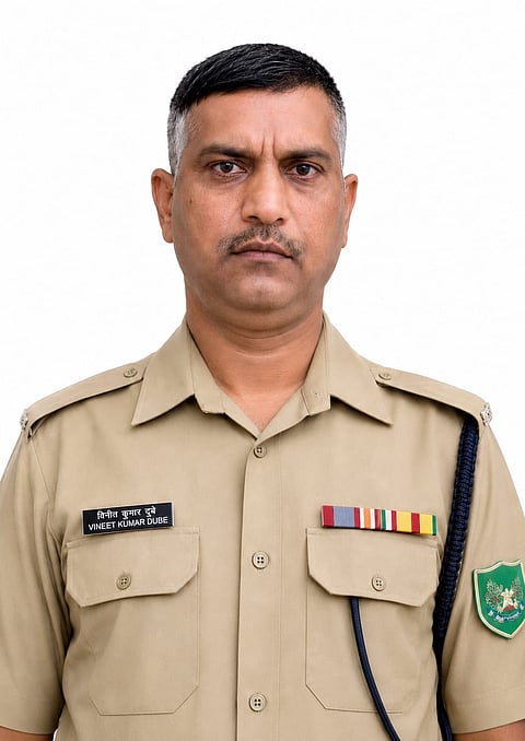 मृत बीएसएफ जवान विनीत कुमार दुबे (फाइल फोटो)