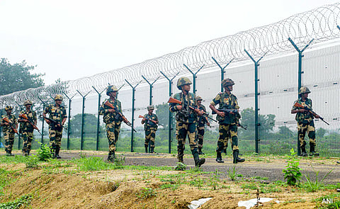 बंगाल-बांग्लादेश सीमा पर तेज हुआ बाड़ लगाने का काम, BSF ने किया कितना काम