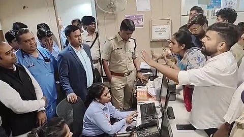 रांची के राज हॉस्पिटल में इलाज के नाम पर 22 लाख लिए